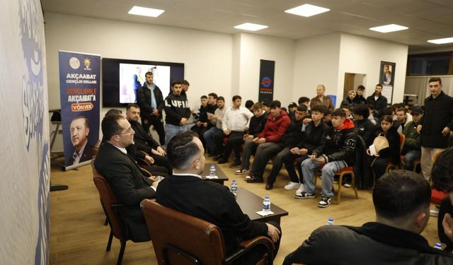 Akçaabat'ta Çay Bizden, Sohbet Sizden...