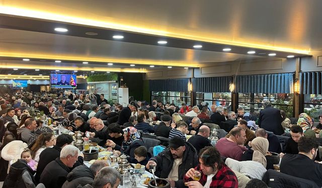 Trabzon Bayburtlular Derneğinden yoğun katılımlı iftar…