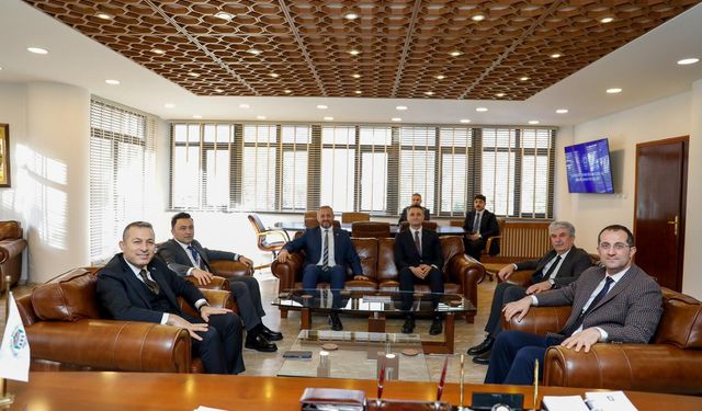 Trabzon Valisi Şahin'den Akçaabat'a ziyaret!