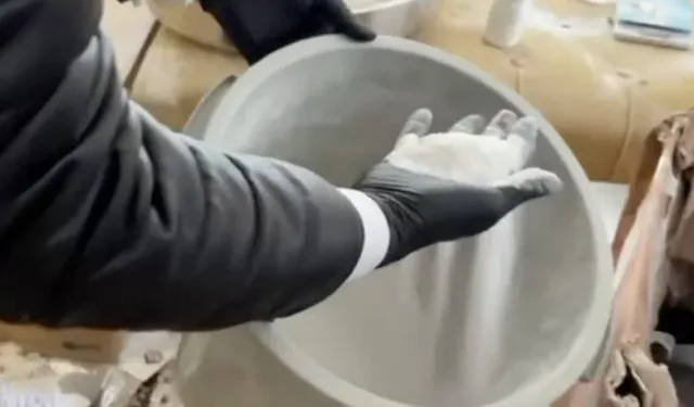 Uyuşturucu operasyonu:  1 milyon 400 bin hap ele geçirildi