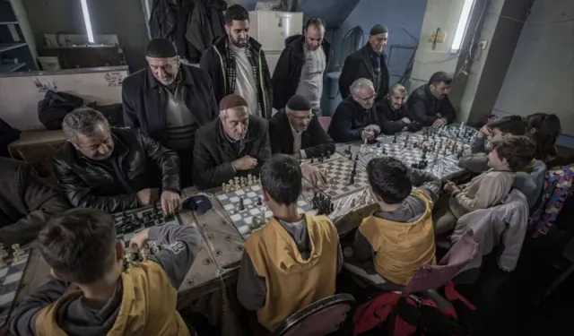 Kuşaklar  satrançta buluştu