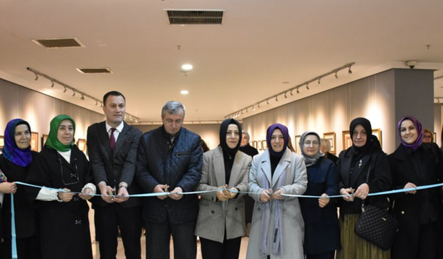 Trabzon'da Hz. Muhammed'in doğumunun 1500. yılı anısına sergi açıldı