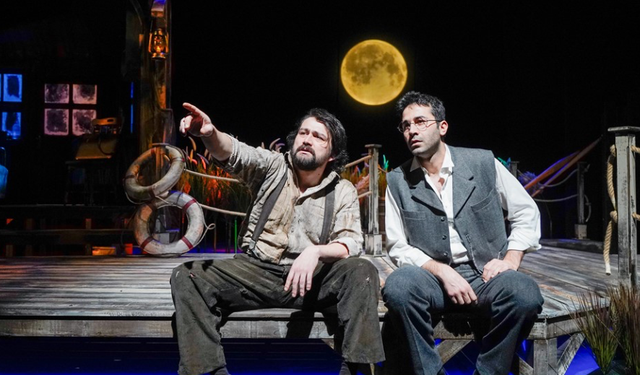 Trabzon Devlet Tiyatrosu "Smith & Wesson" adlı oyunu sahneleyecek