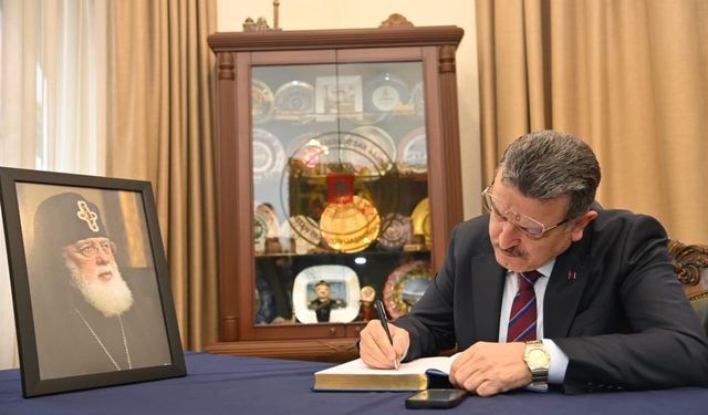 Başkan Genç’ten Gürcistan Başkonsolosluğu’na taziye ziyareti