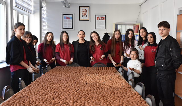 Trabzonlu lise öğrencilerinin hazırladığı tohum topları doğaya nefes olacak!