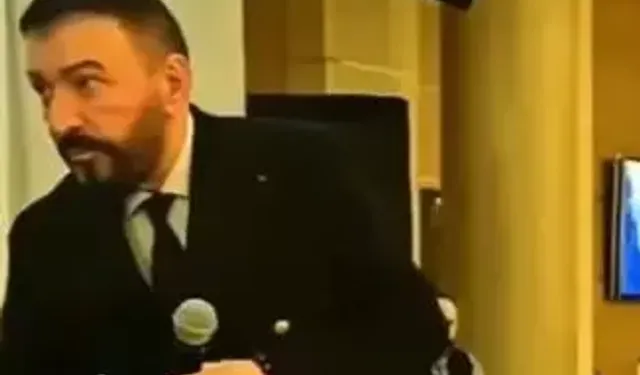 Mustafa Topaloğlu'nu kızdıran hareket! Sahneyi terk etti