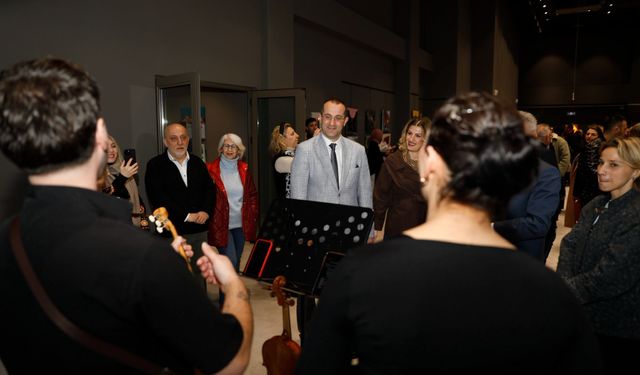 22 ülkeden 132 sanatçının eserleri Akçaabat’ta sanatseverlerle buluştu