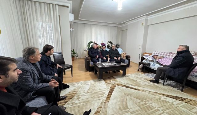 Of'ta gönül ziyaretleri sürüyor! Başkan Sarıalioğlu hastaların yanında