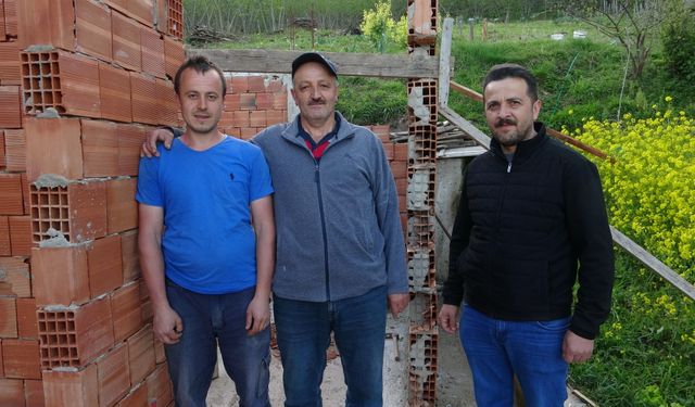 Karadeniz usulü ustalık: Duvarı yıkmadan yerini değiştirdiler