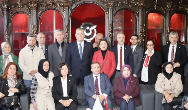 İYİ Parti’den Trabzon’da dikkat çeken mesaj!