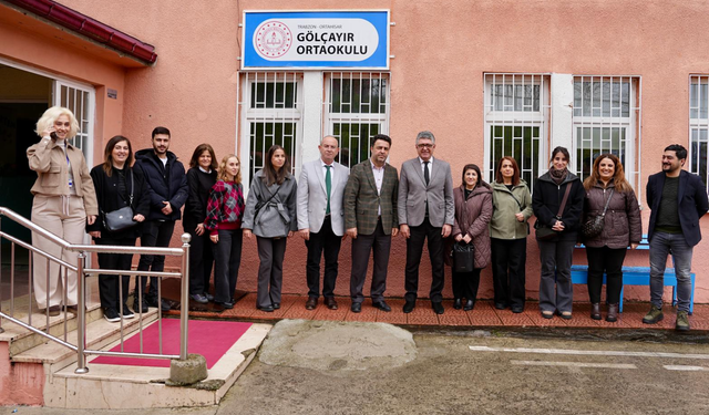 "Bir Kitap, Bin Umut" kampanyası ile kırsal mahallelerdeki okullar kitaplarla buluştu!