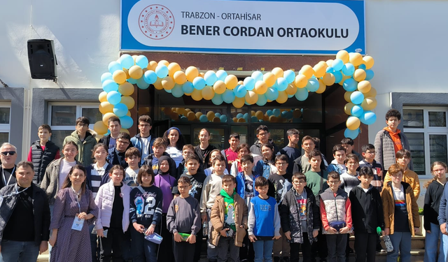 Trabzon'da Bener Cordan Ortaokulu'nda matematik şöleni yaşandı!