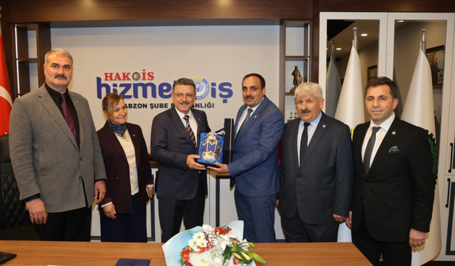Başkan Genç’ten Hizmet-İş’e ziyaret