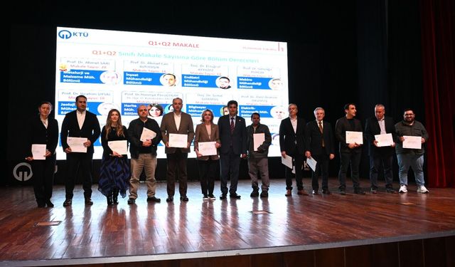 Trabzon'da Akademik Performans Ödülleri sahiplerini buldu...