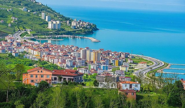 Araklı Belediye Başkanı’ndan İlçe Danışma Toplantısında Önemli Açıklamalar!