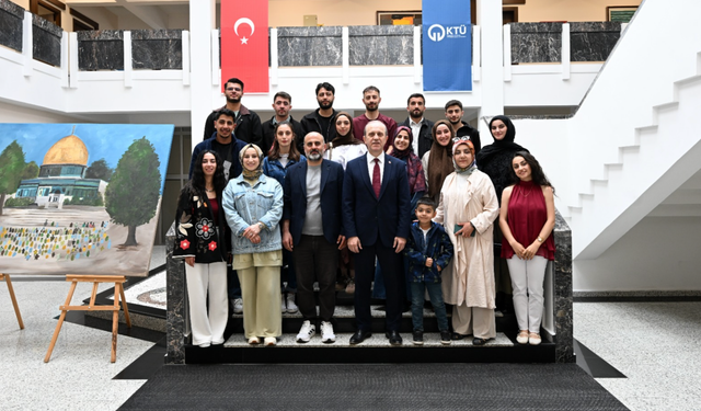 Hakkâri Üniversitesi Öğrencilerinden KTÜ’ye “Dağlardan Denize Kültür Köprüsü”