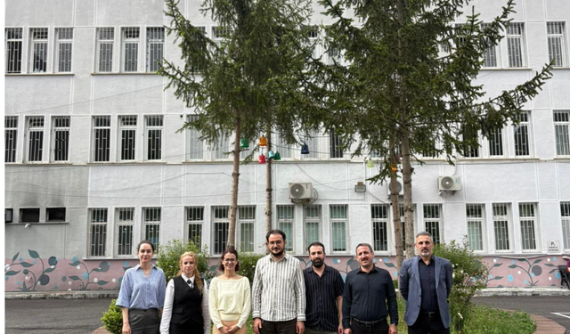 Trabzon Ataköy’de şifa bu kez masallarla geldi