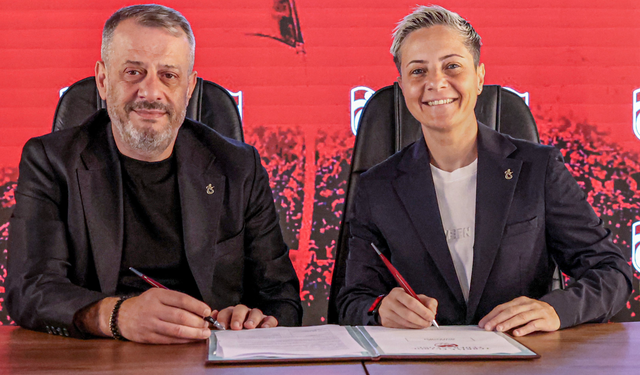 Trabzonspor teknik direktörü gelecek sezon şampiyonluk hedefi belirledi