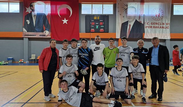Düzköy'de şampiyonluk gururu: Nazım Kayhan destan yazdı!