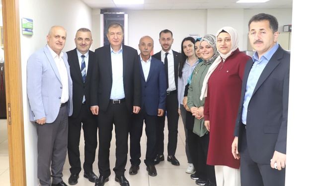 TİSKİ'de bayram geleneği sürdü