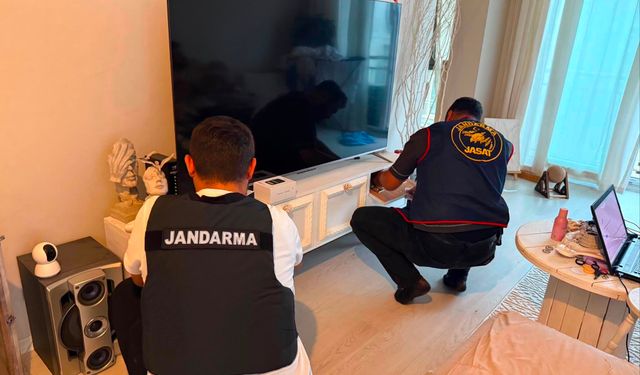 MİT’ten kredi kartı şebekesine operasyon: 3 gözaltı