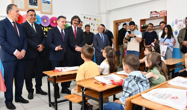 17 bin 183 öğrenci karne sevinci yaşadı