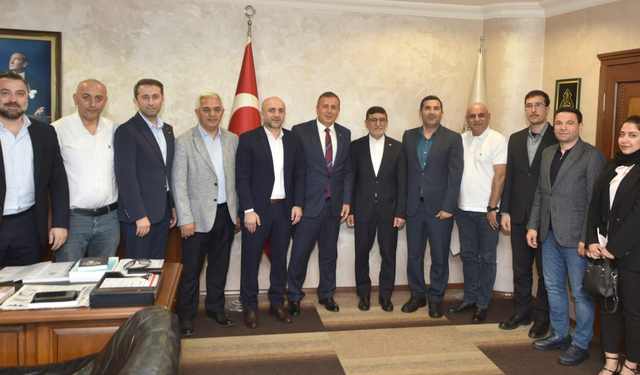 İran Başkonsolosu Mohebbati’den TTSO’ya ziyaret