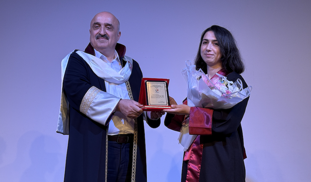 Trabzon Üniversitesi'nde mezuniyet töreni düzenlendi