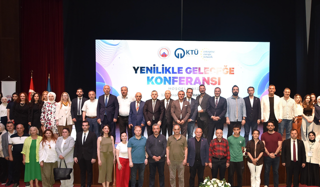 Trabzon'da "Yenilikle Geleceğe Konferansı'nda" yapay zekâ ve e-ihracat anlatıldı