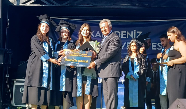 Araklı’da mezuniyet gururu