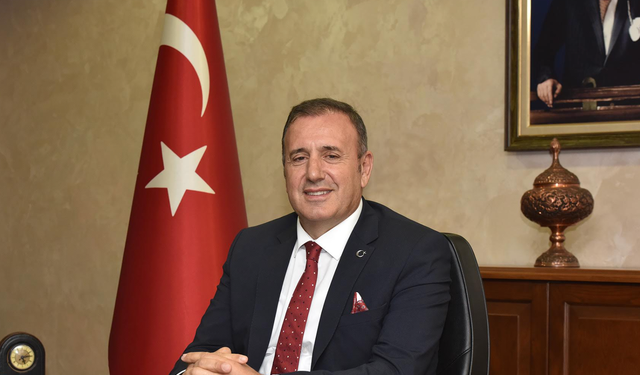 Başkan Çelebi'den İSO 500'de yer alan Arslantürk Tarım Ürünlerine kutlama