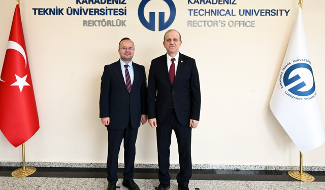 Hopa Kaymakamı Arslantürk’ten KTÜ Rektörü Prof. Dr. Çuvalcı’ya Ziyaret