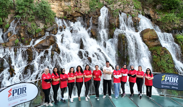 Tomara Şelalesi'nde Dünya Yoga Günü etkinliği