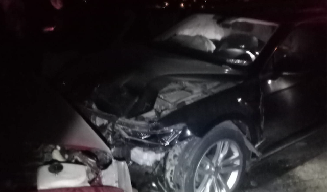 Samsun'da trafik kazasında eski milletvekili ile 2 kişi yaralandı