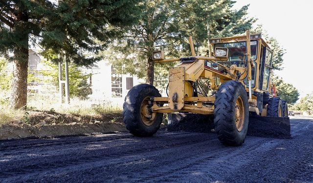 Akçaabat Belediyesi ilçenin her noktasında çalışmalarına devam ediyor