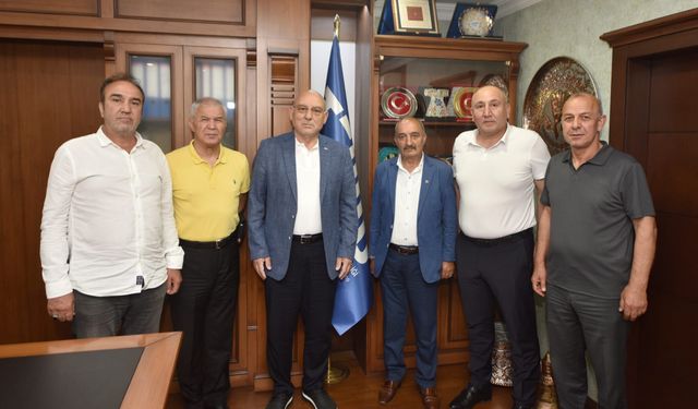 Şanlıtürk'ten Başkan Kara'ya ziyaret