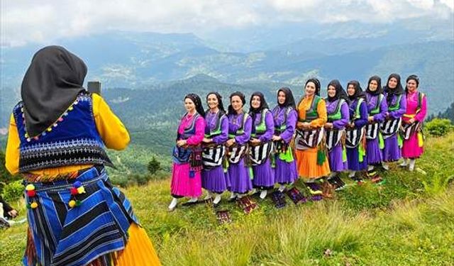 Trabzon'da "Karakısrak Yayla Şenliği" düzenlendi