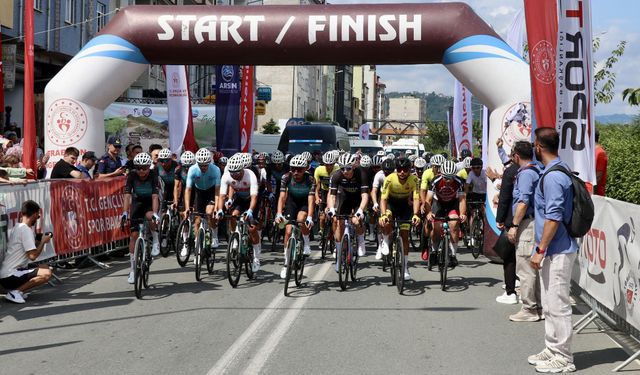 Trabzon'da 6. Arsin-Santa-Taşköprü Yol Bisiklet Yarışları başladı