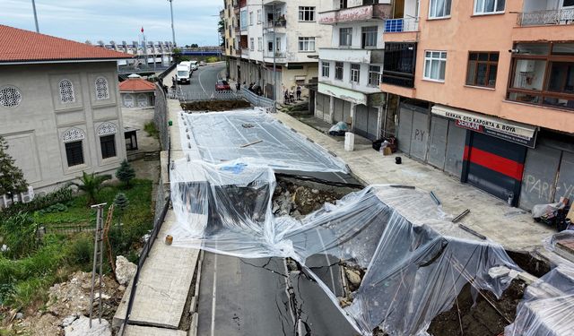 Rize’de çöken yolda önlem