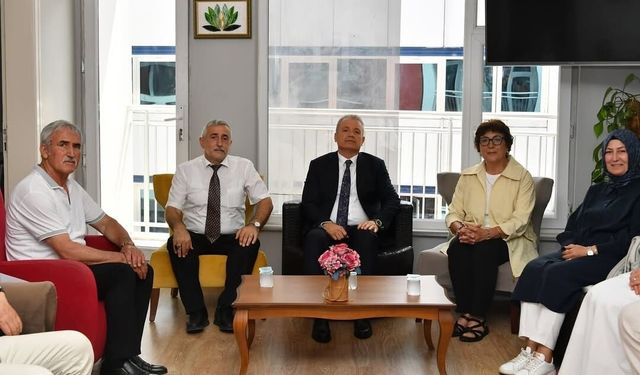 Trabzon İl Emniyet Müdürü Ali LOĞOĞLU'ndan Polis Emeklileri Derneği'ne Ziyaret.