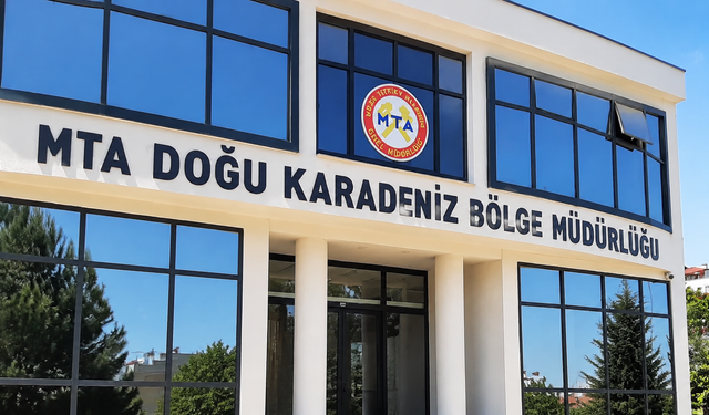 YANGIN MERDİVENİ VE YANGIN İHBAR SİSTEMİ İLE WC ONARIM İŞİ