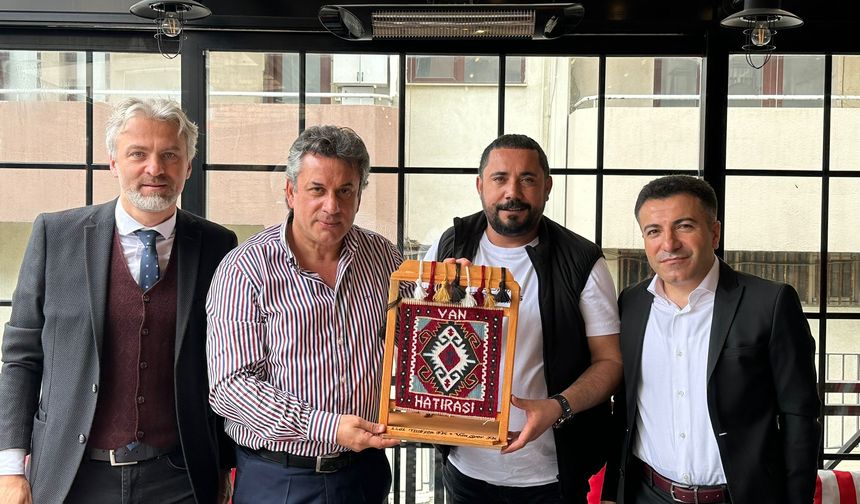 1461 Trabzon - Vanspor FK maçı öncesi dostluk rüzgarı!