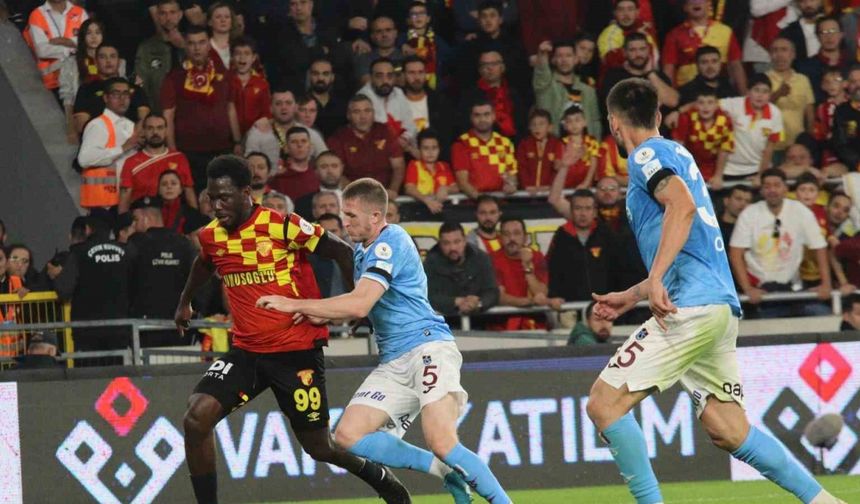 Trendyol Süper Lig: Göztepe: 2 - Trabzonspor: 1 (Maç sonucu)