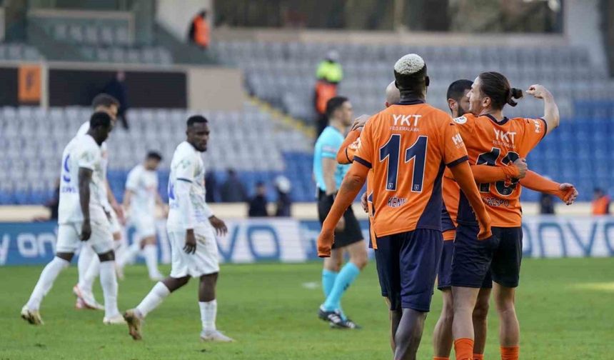 Trendyol Süper Lig: Başakşehir: 2 - Çaykur Rizespor: 0 (Maç sonucu)