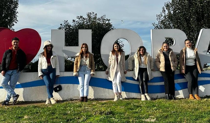 7 çocuklu Artvinli aile sosyal medyada ilgi görüyor