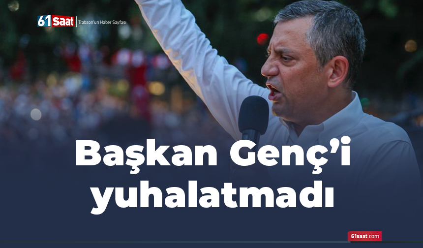 Ahmet Metin Genç'i yuhalatmadı!