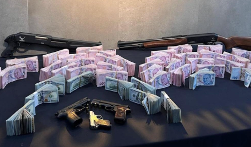 Tanışma uygulamasıyla  5 milyon lira dolandırdılar