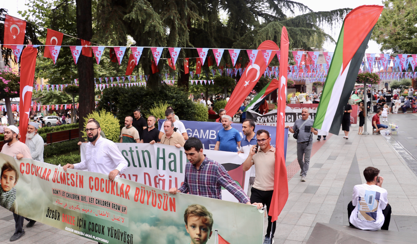 Trabzon'da Filistin'e destek yürüyüşü düzenlendi