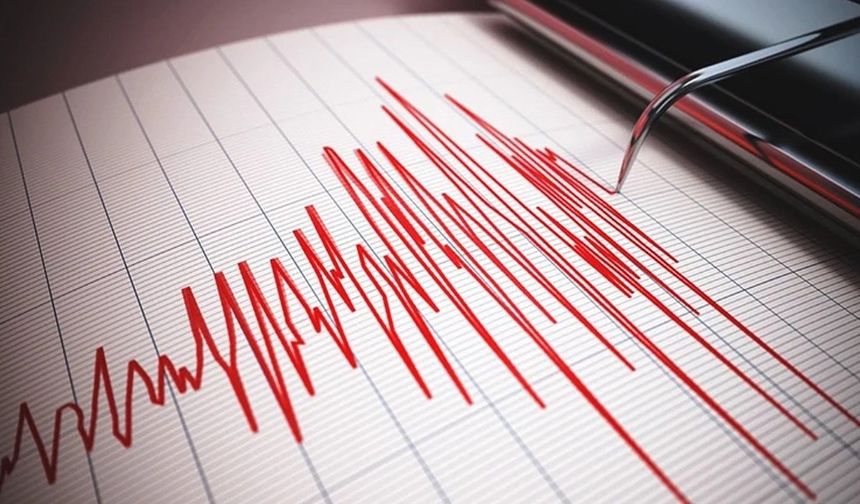 İstanbul’da 3,8 büyüklüğünde deprem: Merkez üssü Silivri açıkları