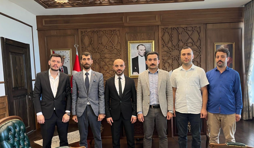 Tatil demedi, durmadı: Trabzon Ülkü Ocakları Başkanı’ndan yoğun tempo
